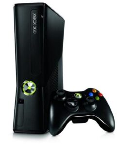 Dobozos Xbox 360 S 250GB (Használt)